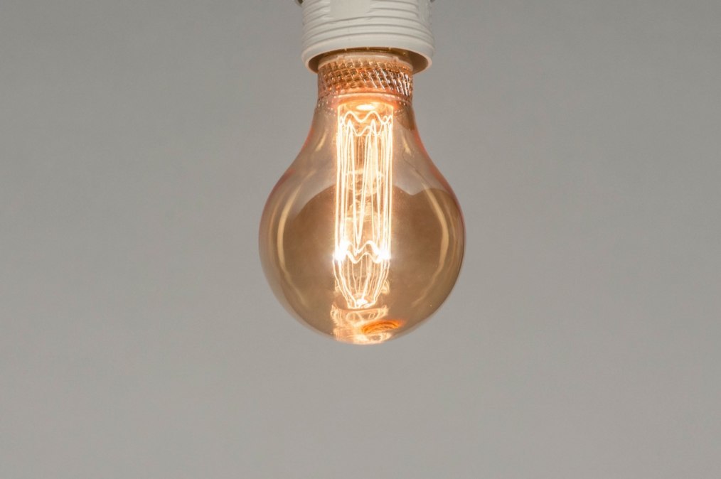 Lastig tweede Eigenlijk Hoe kan je een lamp dimmen zonder dimmer? | Rietveld Licht