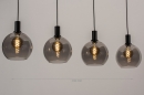 Foto 14333-12: Trendy, zwarte hanglamp voorzien van vier glazen kappen, geschikt voor vervangbaar led.