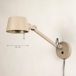 Foto 15435-1 maatindicatie: Beige wandlamp met knikarm met snoer en stekker 