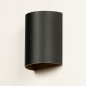 Foto 15449-7 schuinaanzicht: Luxe wandlamp van metaal in het zwart met een gouden binnenkant