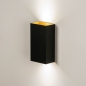 Foto 15452-3 schuinaanzicht: Rechthoekige up en down wandlamp in zwart met goud 