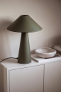 Foto 15510-8: Design tafellamp in het groen van metaal in kegelvorm
