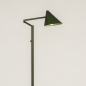 Foto 15520-5 zijaanzicht: Groene vloerlamp van metaal met knikarm in Scandinavische stijl