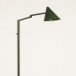 Foto 15520-7 zijaanzicht: Groene vloerlamp van metaal met knikarm in Scandinavische stijl