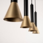 Foto 15565-28 detailfoto: Zwarte hanglamp met vier kokers van metaal in zwart met goud GU10