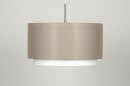 Foto 30140-5 vooraanzicht: Moderne hanglamp voorzien van een dubbele stoffen kap in taupe / witte kleur.
