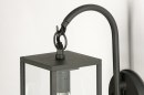 Foto 30773-8: Moderne, zwarte lantaarn voorzien voorzien van een LED-lamp en schemerschakelaar. 
