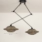 Foto 31295-1 maatindicatie: Zwarte hanglamp met twee knikarmen en rotan kappen