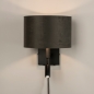 Foto 31426-2 vooraanzicht: Zwarte wandlamp met stoffen kap in het grijs en extra leeslamp 