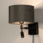 Foto 31426-4 schuinaanzicht: Zwarte wandlamp met stoffen kap in het grijs en extra leeslamp 