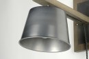 Foto 71869-5: Bijzondere wandlamp in een stoere, industriële stijl.
