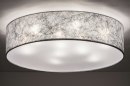 Foto 72085-3: Moderne, ronde plafondlamp in extra groot formaat voorzien van een stoffen kap in zilver kleur.