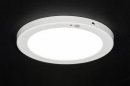 Foto 72742-8: Extra platte led plafondlamp voorzien van bewegingssensor.