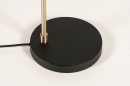 Foto 72960-17 detailfoto: Trendy vloerlamp in de kleuren combi zwart, goud en messing.