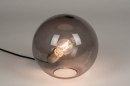 Foto 72992-2 schuinaanzicht: Retro bollamp als tafellamp, uitgevoerd in rookglas / smokey glas.