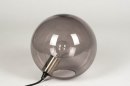 Foto 72992-6 schuinaanzicht: Retro bollamp als tafellamp, uitgevoerd in rookglas / smokey glas.