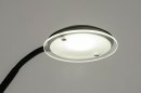 Foto 73196-9: Stehende LED-Leselampe in Schwarz mit Dimmer an der Armatur