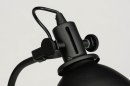 Foto 73287-8: Retro-Tischlampe in schwarzer Farbe, auch als Nachttischlampe oder Schreibtischlampe geeignet.
