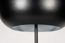 Foto 73813-7: Retro vloerlamp / mushroom lamp in een mat zwarte kleur, geschikt voor led verlichting.