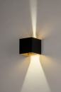 Foto 73908-1: Strakke en veelzijdige led wandlamp, gemaakt van giet aluminium in een mat zwarte kleur met gouden binnenzijde.