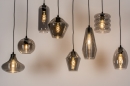 Foto 73957-5 vooraanzicht: Zwarte hanglamp met glazen bollen van Rookglas in verschillende vormen