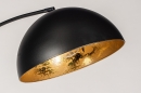Foto 74066-6: Elegante Bogenleuchte mit einem mattschwarzen Schirm mit goldfarbener Innenseite, welche für LED-Beleuchtung geeignet ist.