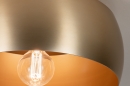 Foto 74198-7 detailfoto: Chique, grote, elegante plafondlamp in goudkleur geschikt voor led verlichting.