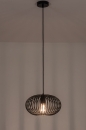 Foto 74243-3 vooraanzicht: Zwarte hanglamp met Open Metalen Lampenkap met spijlen voor sfeervolle verlichting boven de eettafe