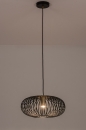 Foto 74244-6 onderaanzicht: Zwarte hanglamp met Open Metalen Lampenkap met spijlen en messing details voor sfeervolle verlichting boven de eettafel