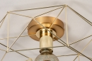 Foto 74270-7: Stimmungsvolle goldfarbene Deckenleuchte in räumlichem Design, geeignet für LED-Beleuchtung.
