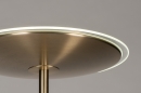 Foto 74361-6 detailfoto: Moderne, strakke uplighter in mat messing voorzien van dimbare led verlichting.