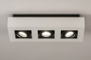 Foto 74485-4: Zwart-witte, moderne plafondlamp voorzien van drie spots geschikt voor vervangbaar led.