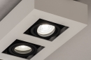 Foto 74485-8: Zwart-witte, moderne plafondlamp voorzien van drie spots geschikt voor vervangbaar led.