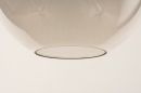 Foto 74547-6 detailfoto: Hanglamp met bol rookglas met messing fittingen en details