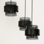 Foto 74712-7: Zwarte hanglamp met drie kokers van rookglas aan een ronde plafondplaat