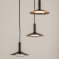 Foto 74901-5 vooraanzicht: Ronde led hanglamp met drie metalen kappen in zwart met goud, geeft indirect licht 