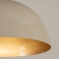 Foto 75050-5 detailfoto: Grote beige hanglamp in halve bol met gouden binnenkant 