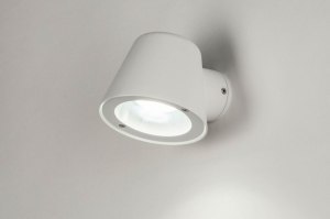 terrorist Beschikbaar ondersteuning Buitenlampen met schemersensor | Koop direct online | Rietveld Licht