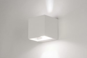 Witte wandlampen | direct online | Rietveld Licht